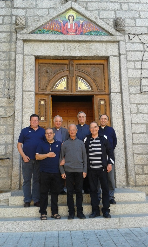 Il Consiglio nazionale dinanzi al sagrato della Chiesa di Sant'Anastasia a Buddusò